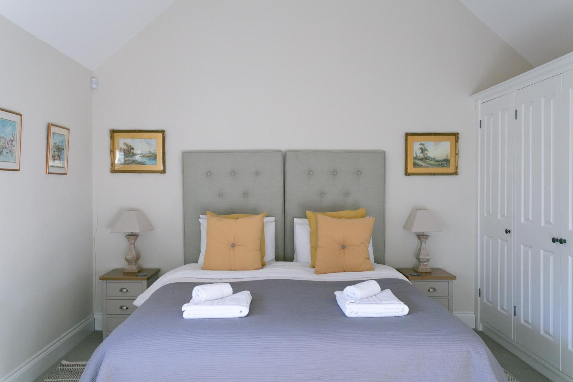 Stay On The Hill - Self Catered Cottages Laverick And Bothy เฮกแซม ภายนอก รูปภาพ